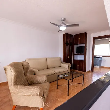 The Harbour Club Acantilado de los Gigantes