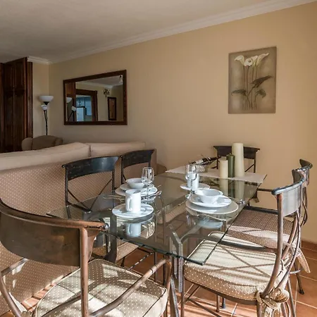 The Harbour Club Apartamento